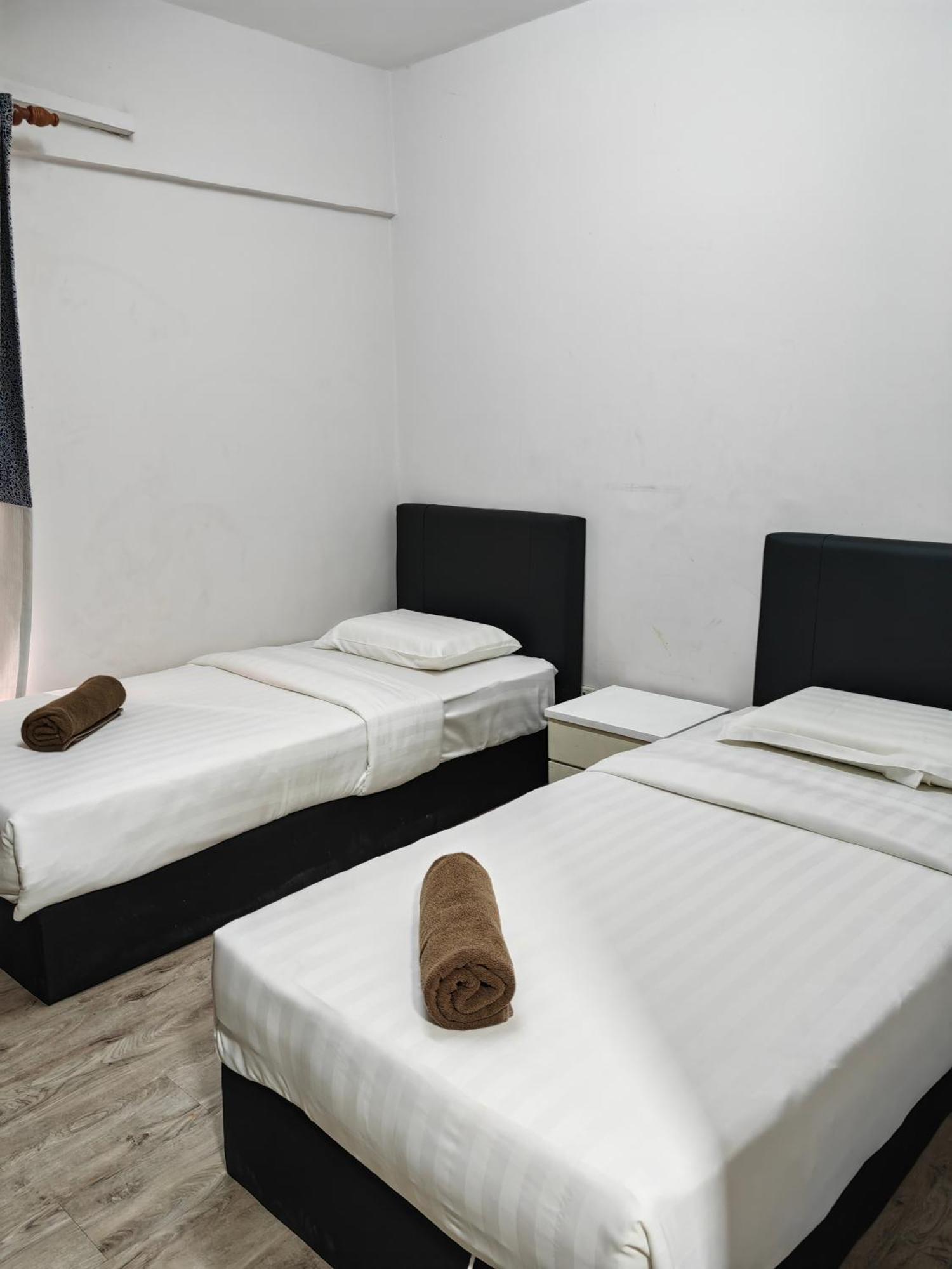 Town Condo - Marina Court Кота Кинабалу Екстериор снимка