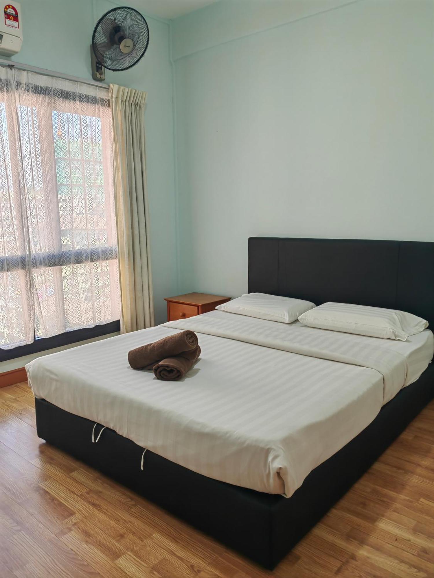 Town Condo - Marina Court Кота Кинабалу Екстериор снимка